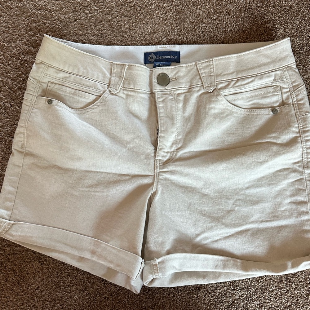 Democracy absolution shorts size 14